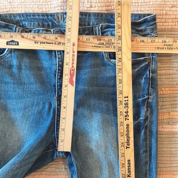 Kut from the Kloth Raw Ankle Straight Leg Distressed Knee Blue Jeans 16 EUC - Picture 10 of 11